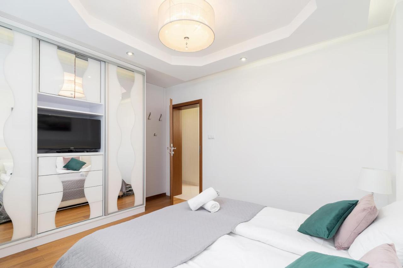 Mountain View Apartment Zborowskiego Krupowki By Noclegi Renters ザコパネ エクステリア 写真